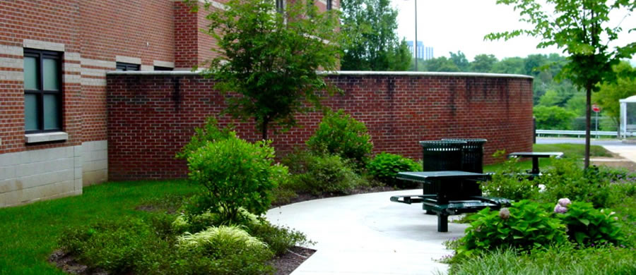 LVHN Outdoor Seating Plazas
